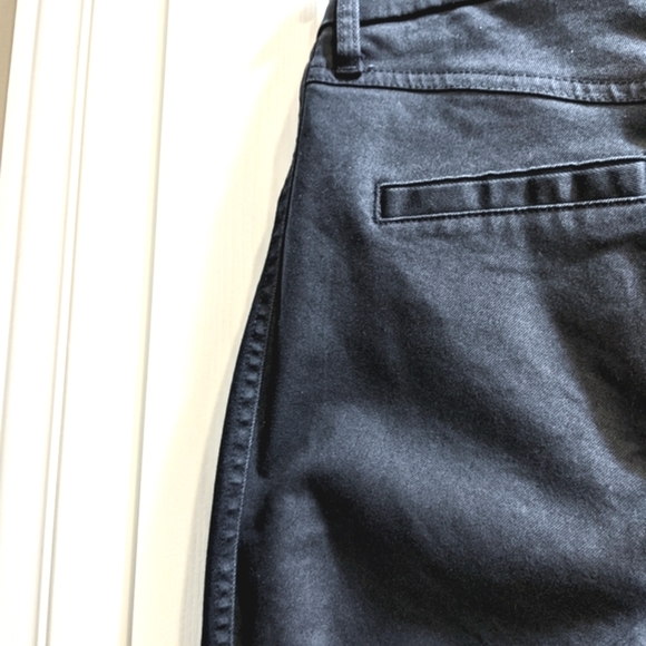 Gap Navy Elegant Stretchy Cotton Blend Career Pants. Zip, Button Closure. 0. HP! - Picture 4 of 11